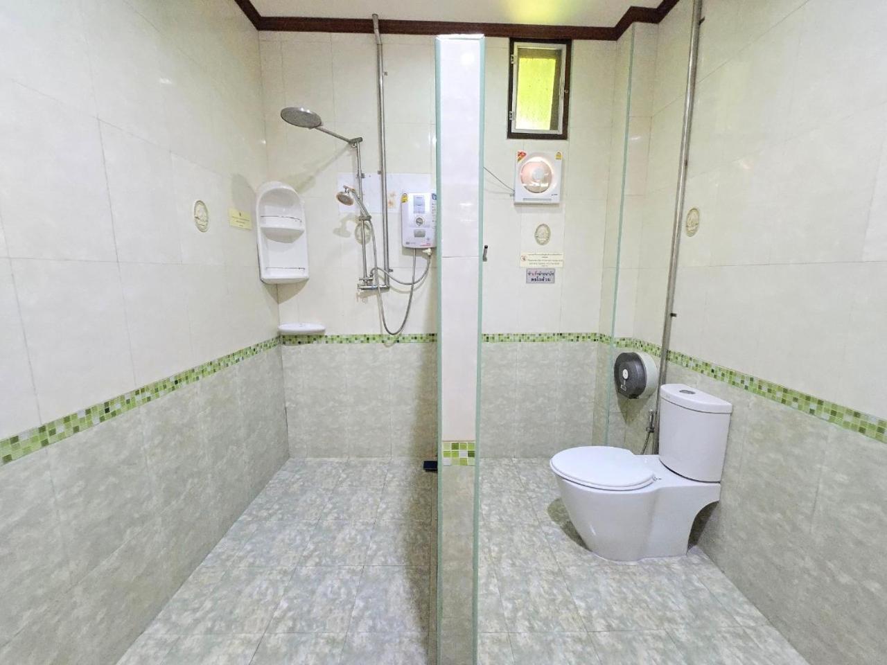Suwanna Riverside Chainat Экстерьер фото